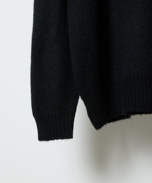 NUMBER (N)INE(ナンバーナイン)の「MOHAIR MIX KNIT PATCHED CREWNECK SWEATER / ウールモヘヤ ミックス ショルダー&エルボーパッチ クルーネック セーター(ニット/セーター・メンズ・パープル/ブラック/ブラック系/オリーブ・2/3/4)」の8枚目の写真