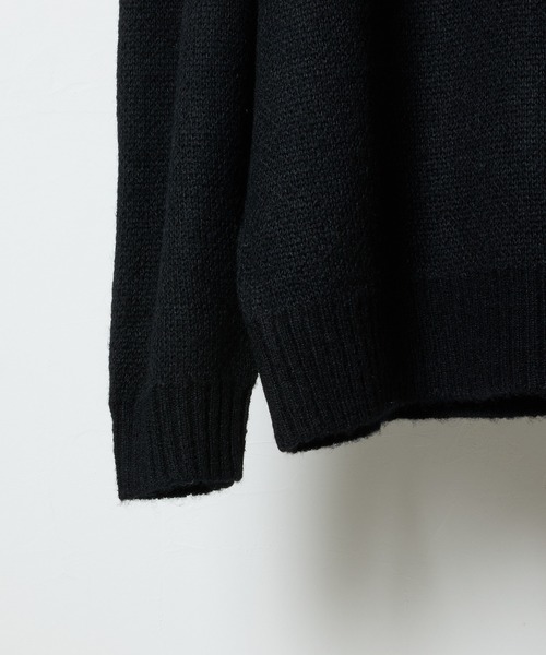 NUMBER (N)INE(ナンバーナイン)の「MOHAIR MIX KNIT PATCHED CREWNECK SWEATER / ウールモヘヤ ミックス ショルダー&エルボーパッチ クルーネック セーター(ニット/セーター・メンズ・パープル/ブラック/ブラック系/オリーブ・2/3/4)」の15枚目の写真