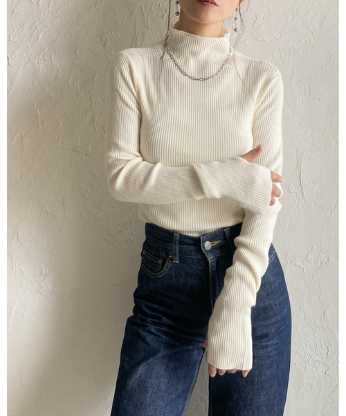 She's Closet(シーズクローゼット)の「サムホール 指穴 ハイネック タイト 長袖 リブニット(ニット/セーター・レディース・杢グレー/アイボリー・FREE)」の16枚目の写真