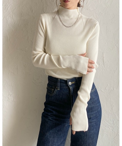 She's Closet(シーズクローゼット)の「サムホール 指穴 ハイネック タイト 長袖 リブニット(ニット/セーター・レディース・杢グレー/アイボリー・FREE)」の17枚目の写真