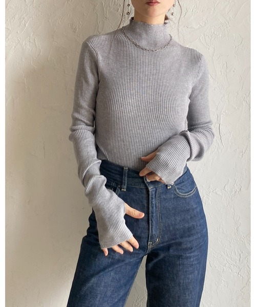 She's Closet(シーズクローゼット)の「サムホール 指穴 ハイネック タイト 長袖 リブニット(ニット/セーター・レディース・杢グレー/アイボリー・FREE)」の19枚目の写真