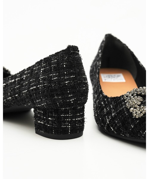 Emma Francis(エマフランシス)の「【早割5%OFF|9/27(日)まで】ビジュー 3cm パンプス(パンプス・レディース・ブラウン/ブラック/ブルー・24.5cm/24.0cm/25.0cm/22.5cm/23.0cm/23.5cm/22.0cm)」の6枚目の写真