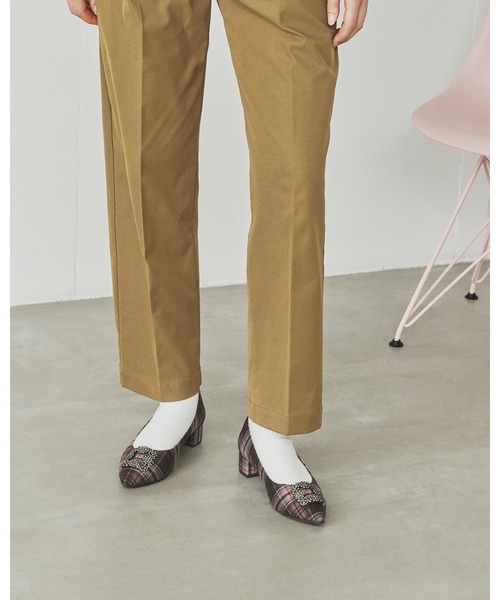 Emma Francis(エマフランシス)の「【早割5%OFF|9/27(日)まで】ビジュー 3cm パンプス(パンプス・レディース・ブラウン/ブラック/ブルー・24.5cm/24.0cm/25.0cm/22.5cm/23.0cm/23.5cm/22.0cm)」の20枚目の写真
