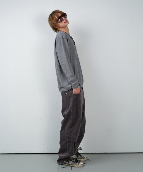 THEVINYLHOUSE（ザバイニルハウス）の「ワッフルディテール長袖Tシャツ グレー（Tシャツ/カットソー・レディース・その他・SMALL/MEDIUM/LARGE）」の9枚目の写真