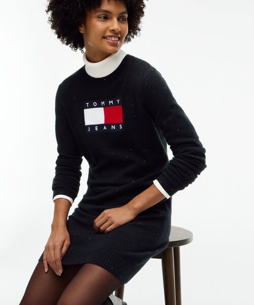 tommy jeans(トミー ジーンズ)の「スパークルフラッグセーターワンピース(ワンピース・レディース・ブラック・X-SMALL/SMALL/MEDIUM)」の3枚目の写真