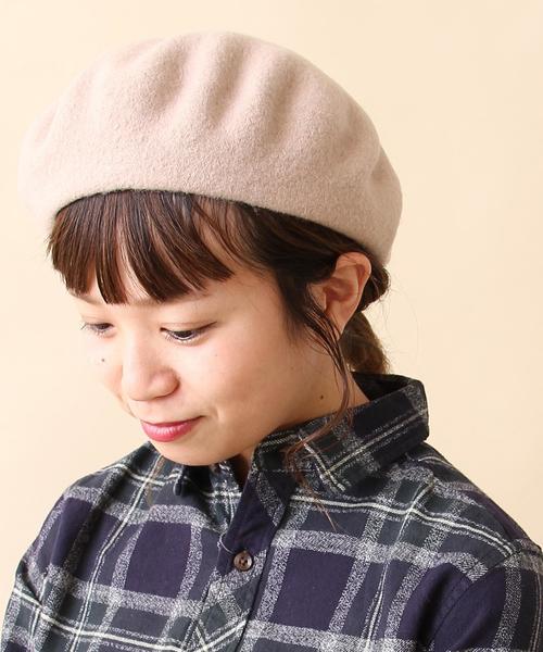 coen(コーエン)の「カラーベレー3(ハンチング/ベレー帽・レディース・ベージュ/ワインレッド/ブラック/グレー・FREE)」の1枚目の写真