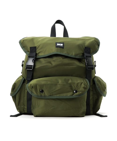 RODEO CROWNS WIDE BOWL（ロデオクラウンズワイドボウル）の「ビッグフラップ 2WAY リュック（ショルダーバッグ・レディース・カーキ/ブラック/ネイビー・FREE）」の3枚目の写真