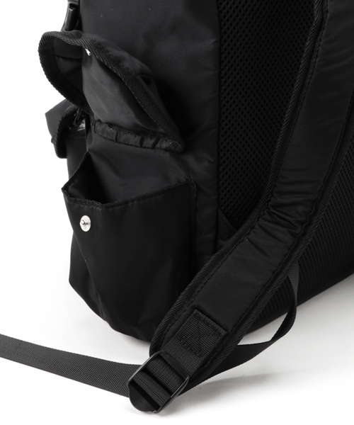 RODEO CROWNS WIDE BOWL（ロデオクラウンズワイドボウル）の「ビッグフラップ 2WAY リュック（ショルダーバッグ・レディース・カーキ/ブラック/ネイビー・FREE）」の7枚目の写真