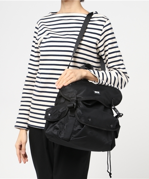 RODEO CROWNS WIDE BOWL（ロデオクラウンズワイドボウル）の「ビッグフラップ 2WAY リュック（ショルダーバッグ・レディース・カーキ/ブラック/ネイビー・FREE）」の14枚目の写真