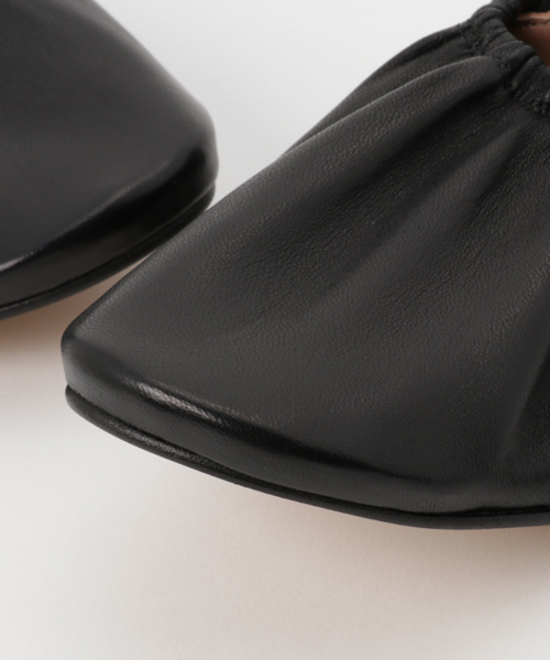 COMING ATTRACTIONS(カミングアトラクションズ)の「COMING ATTRACTIONS / ギャザーバレエシューズ ヒール(パンプス・レディース・ブルー/ホワイト/ブラック・36/37/38)」の6枚目の写真