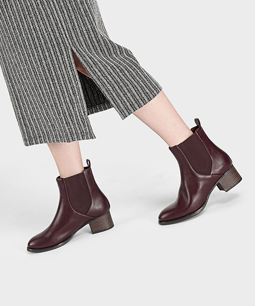 CHARLES & KEITH（チャールズ & キース）の「チェルシーカフブーツ / CHELSEA CALF BOOTS（ブーツ・レディース・バーガンディー/ブラック・23cm/22.5cm/23.5cm/25.5cm/24.5cm/25cm）」の9枚目の写真