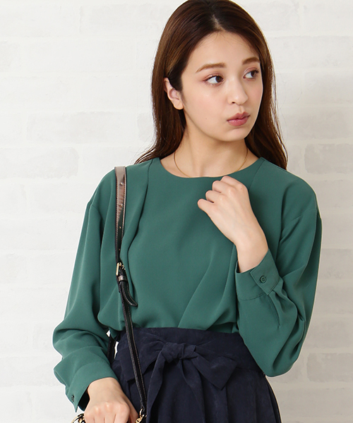 N.（N. Natural Beauty Basic）（エヌエヌナチュラルビューティーベーシック）の「ドレープフォルムジョーゼットブラウス（シャツ/ブラウス・レディース・グレー/ネイビー/グリーン・MEDIUM）」の3枚目の写真