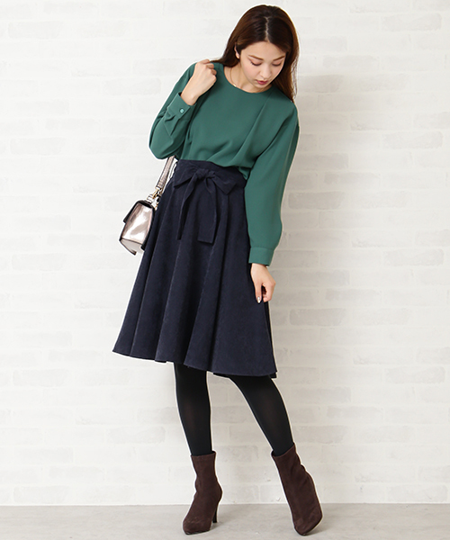 N.（N. Natural Beauty Basic）（エヌエヌナチュラルビューティーベーシック）の「ドレープフォルムジョーゼットブラウス（シャツ/ブラウス・レディース・グレー/ネイビー/グリーン・MEDIUM）」の17枚目の写真