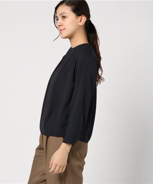 N.（N. Natural Beauty Basic）（エヌエヌナチュラルビューティーベーシック）の「ドレープフォルムジョーゼットブラウス（シャツ/ブラウス・レディース・グレー/ネイビー/グリーン・MEDIUM）」の4枚目の写真