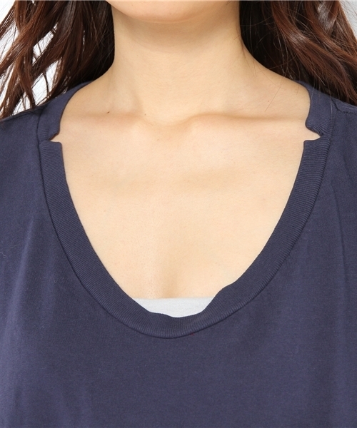 Ray BEAMS（レイビームス）の「SKARGORN / ポケット付 ロングスリーブ（Tシャツ/カットソー・レディース・ホワイト/インディゴブルー/ブラック/レッド系その他/ホワイト系その他/ネイビー・ONE SIZE）」の8枚目の写真