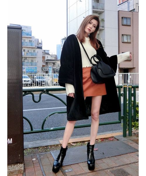 EMODA（エモダ）の「カーブセンターラインミニスカート（スカート・レディース・ブラック/オレンジ/その他1・SMALL/MEDIUM）」の15枚目の写真