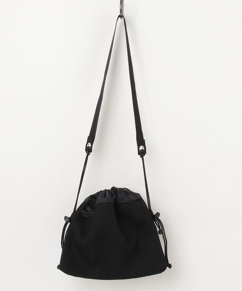 ADAM ET ROPE'(アダムエロペ)の「【Fredrik Packers】 SACOCHE S(クラッチバッグ・メンズ・ブラック/オリーブ・FREE)」の3枚目の写真