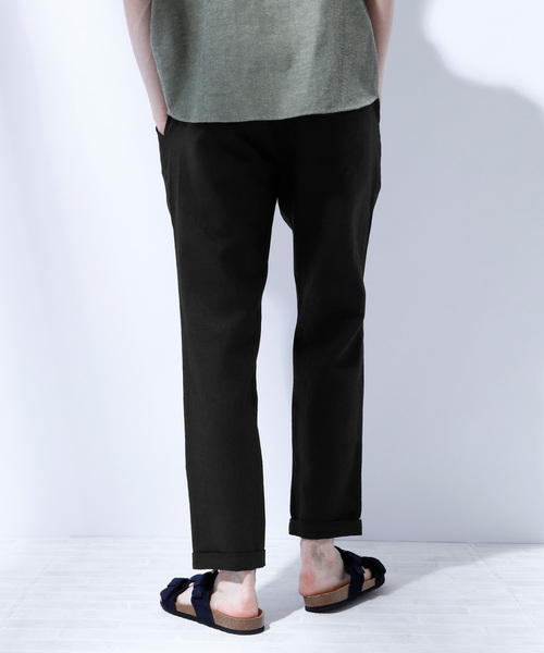 EMMA CLOTHES(エマクローズ)の「ロールアップ仕様アンクル丈リネンパンツ(その他パンツ・メンズ・ブラック/ベージュ/ネイビー・M/L)」の9枚目の写真