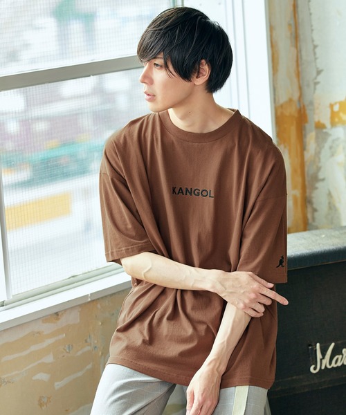 KANGOL（カンゴール）の「MONO-MART×KANGOL 別注ロゴ刺繍 プリント ビッグシルエットカットソー（Tシャツ/カットソー・メンズ・ホワイト/ブラック/ダークグリーン/ネイビー/ブラウン/グレー/イエロー/オレンジ/ライトブルー/ライトグリーン/サンドベージュ/ボルドー/ホワイト系その他/ブラック系その他/パープル系その他/オレンジ系その他/ベージュ系その他/グリーン系その他/ホワイト系その他2/ホワイト系その他3/ブラック系その他2/ブラック系その他3/ベージュ系その他2・FREE）」の10枚目の写真