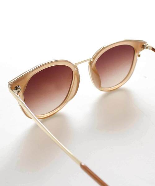 MODE ROBE(モードローブ)の「スクエアブリッジクリアフレームサングラス(メガネ・レディース・ブラック/ブラウン/ベージュ・FREE)」の5枚目の写真