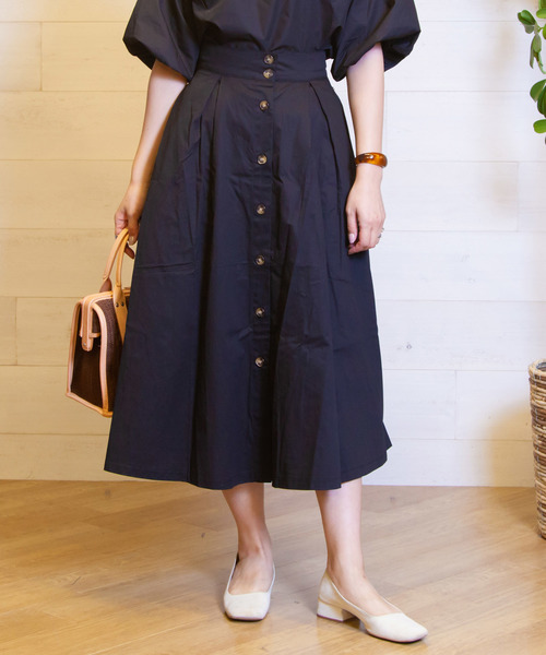 B.I.D.(ビーアイディー)の「BID / Front Button Box Tuck Flare Skirt(スカート・レディース・カーキ/ベージュ/ブルー/ネイビー/ブラック・FREE)」の15枚目の写真