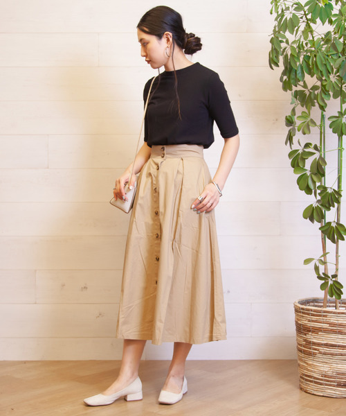 B.I.D.(ビーアイディー)の「BID / Front Button Box Tuck Flare Skirt(スカート・レディース・カーキ/ベージュ/ブルー/ネイビー/ブラック・FREE)」の16枚目の写真