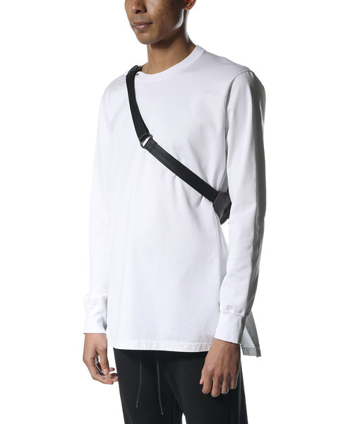 CRAMSHELL（クラムシェル）の「SLING BAG（ボディバッグ