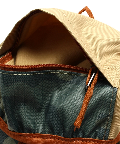 NIXON（ニクソン）の「NIXON WATERLOCK Ⅱ（バックパック/リュック・メンズ・ブラック/カモフラージュ・ONE SIZE）」の7枚目の写真