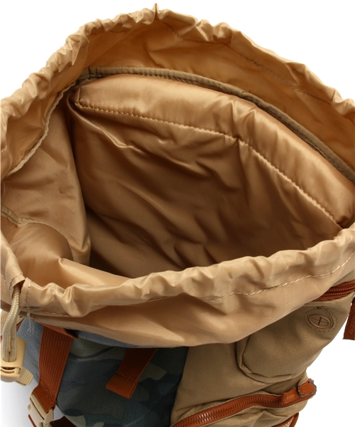 NIXON（ニクソン）の「NIXON WATERLOCK Ⅱ（バックパック/リュック・メンズ・ブラック/カモフラージュ・ONE SIZE）」の17枚目の写真