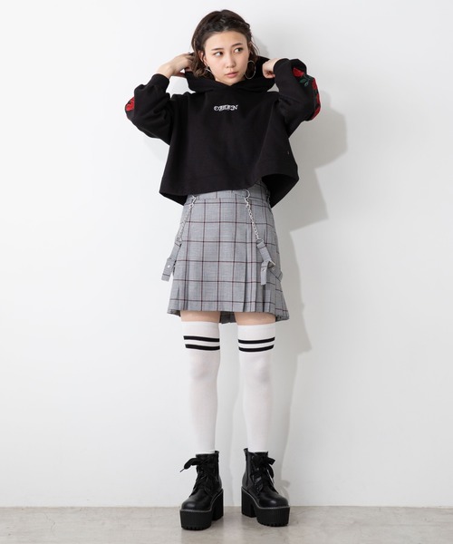 WEGO（ウィゴー）の「WEGO/スリーブ刺繍ショートビッグシルエットパーカー（パーカー・レディース・ブラック系その他/ホワイト/ブラック/その他1/その他2・FREE）」の9枚目の写真