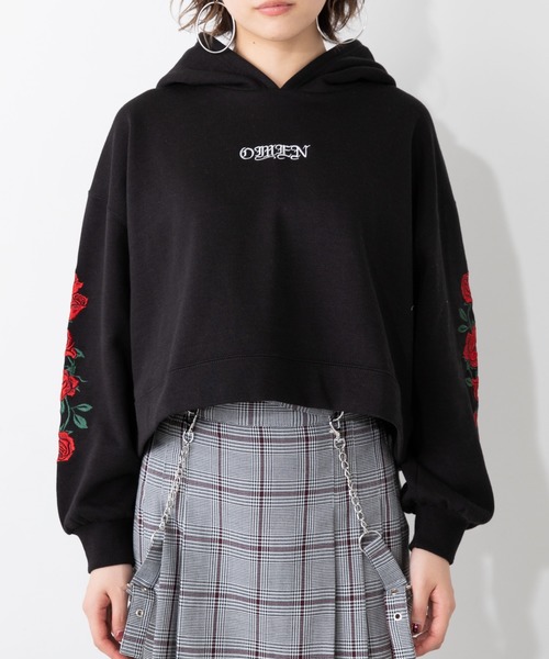 WEGO（ウィゴー）の「WEGO/スリーブ刺繍ショートビッグシルエットパーカー（パーカー・レディース・ブラック系その他/ホワイト/ブラック/その他1/その他2・FREE）」の18枚目の写真