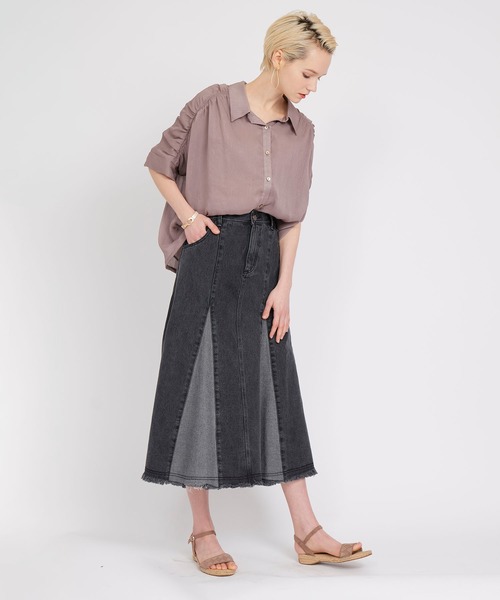 KOH.style（コースタイル）の「ブロッキングデニムスカート（デニムスカート・レディース・ブラック/ブルー・MEDIUM/LARGE/SMALL）」の5枚目の写真