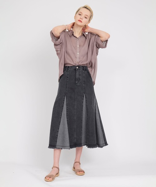 KOH.style（コースタイル）の「ブロッキングデニムスカート（デニムスカート・レディース・ブラック/ブルー・MEDIUM/LARGE/SMALL）」の8枚目の写真