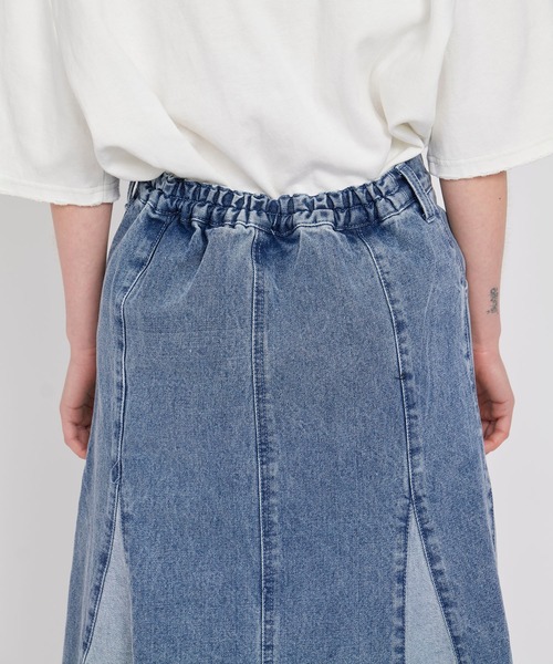 KOH.style（コースタイル）の「ブロッキングデニムスカート（デニムスカート・レディース・ブラック/ブルー・MEDIUM/LARGE/SMALL）」の19枚目の写真