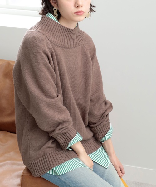 GeeRA(ジーラ)の「モチモチハイネックニットトップス(ニット/セーター・レディース・ブルー/ブラック/モカ/アイボリー/杢グレー/グリーン・MEDIUM/SMALL/XX-LARGE/X-LARGE/LARGE)」の4枚目の写真