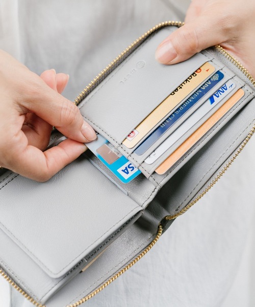 MURA（ムラ）の「ラウンドファスナー ゴートレザー スキミング防止 スクエア 二つ折り財布（財布・レディース・ブラック/グレー/ピンク/ブルー/グリーン/キャメル・FREE）」の19枚目の写真
