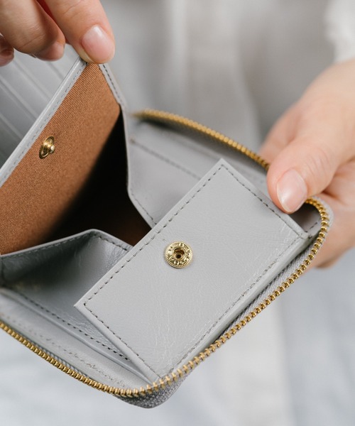 MURA（ムラ）の「ラウンドファスナー ゴートレザー スキミング防止 スクエア 二つ折り財布（財布・レディース・ブラック/グレー/ピンク/ブルー/グリーン/キャメル・FREE）」の15枚目の写真