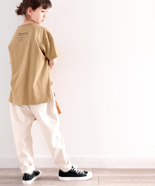 classicalelf（クラシカルエルフ）の「≪キッズ≫バックプリントがアクセントに！サイドスリットビッグTシャツ（Tシャツ/カットソー・キッズ・ホワイト/ブラウン系その他/ブラック/グリーン系その他・130/150/160/140）」の4枚目の写真