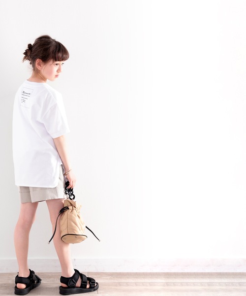 classicalelf（クラシカルエルフ）の「≪キッズ≫バックプリントがアクセントに！サイドスリットビッグTシャツ（Tシャツ/カットソー・キッズ・ホワイト/ブラウン系その他/ブラック/グリーン系その他・130/150/160/140）」の22枚目の写真
