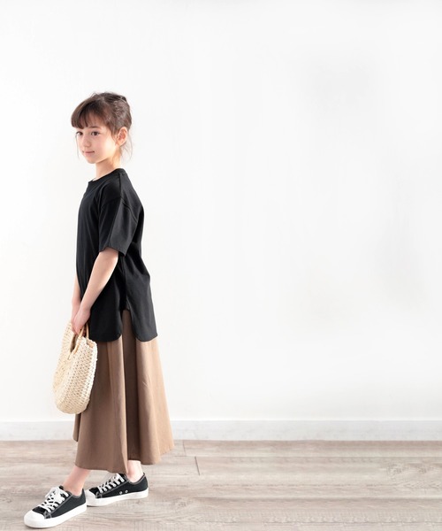 classicalelf（クラシカルエルフ）の「≪キッズ≫バックプリントがアクセントに！サイドスリットビッグTシャツ（Tシャツ/カットソー・キッズ・ホワイト/ブラウン系その他/ブラック/グリーン系その他・130/150/160/140）」の10枚目の写真