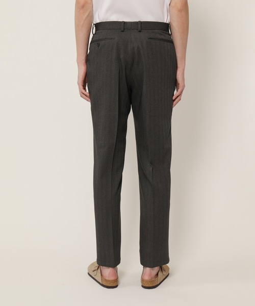 KASHIYAMA（カシヤマ）の「TECH-POLYESTER ストレッチノータックスリムテーパードパンツ（ヘリンボーン）（その他パンツ・メンズ・グレー/ネイビー・マルチサイズ）」の5枚目の写真