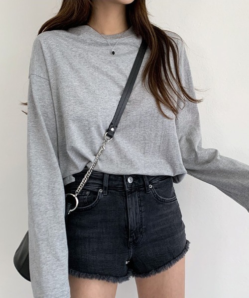 muahmuah（ムーアムーア）の「A'GEM/9 × .kom『muah muah/ムーアムーア』LAYERED LONG SLEEVE T-SHIRT/レイヤード 長袖Tシャツ（Tシャツ/カットソー・レディース・ホワイト/ブラック/グレー・FREE）」の8枚目の写真