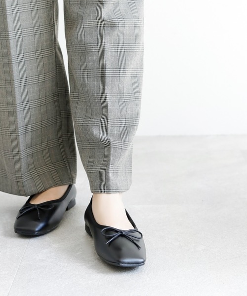 chocolates（チョコラテス）の「晴雨兼用スクエアバレエシューズ【日本製】（バレエシューズ・レディース・ミント/ブラック/ベージュ/ライトピンク/アイボリー/ブラウン/その他/ブラック系その他/ブラック系/レッド・22cm/25cm/22.5cm/24cm/24.5cm/23.5cm/23cm）」の11枚目の写真