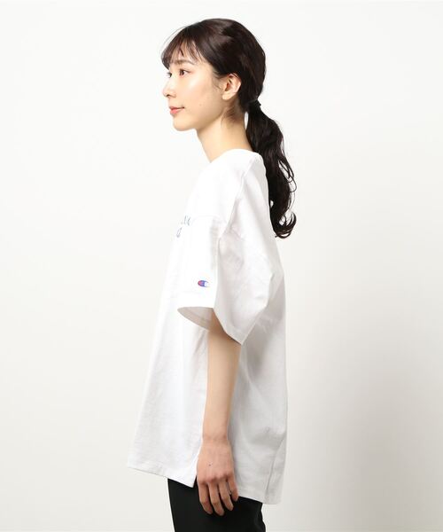 Champion（チャンピオン）の「【Champion】ワンポイントＴシャツ（Tシャツ/カットソー・レディース・ホワイト/ライム/ブラック/ピンク・L/M）」の6枚目の写真