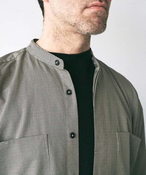 UNFIL（アンフィル）の「unfil アンフィル / egyptian cotton-twill band collar shirt エジプト産超長綿 バンドカラー長袖シャツ / WOFL-UU001B（シャツ/ブラウス・メンズ・その他・4/5）」の3枚目の写真