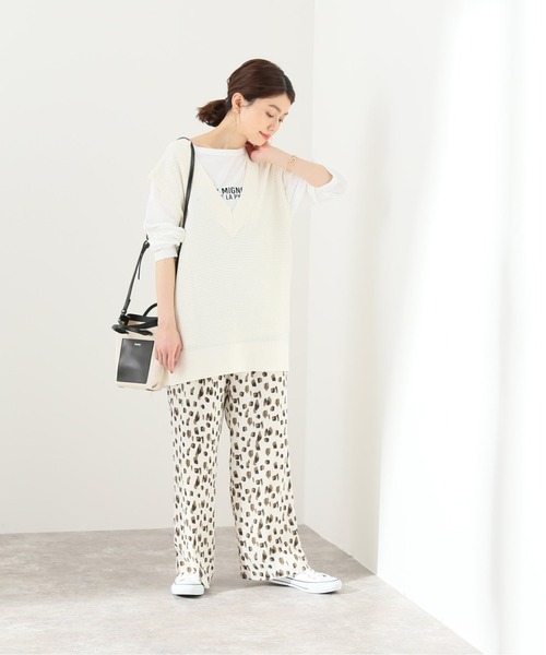 SLOBE IENA(スローブイエナ)の「L/PラメオーバーVネックベスト【手洗い可能】◆(ベスト・レディース・ホワイト/ブルー・FREE)」の3枚目の写真