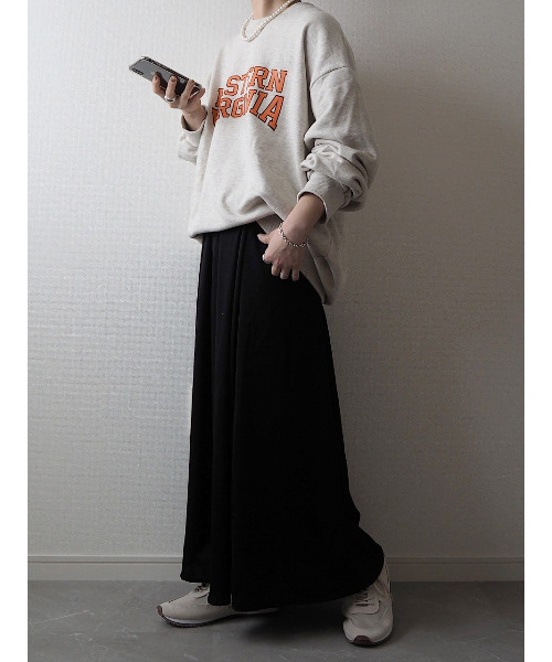 ISOOK（アイスー）の「College logo over sweat / カレッジロゴオーバースウェット（mi select）（スウェット・レディース・チャコールグレー/アイボリー/グレー・FREE）」の6枚目の写真