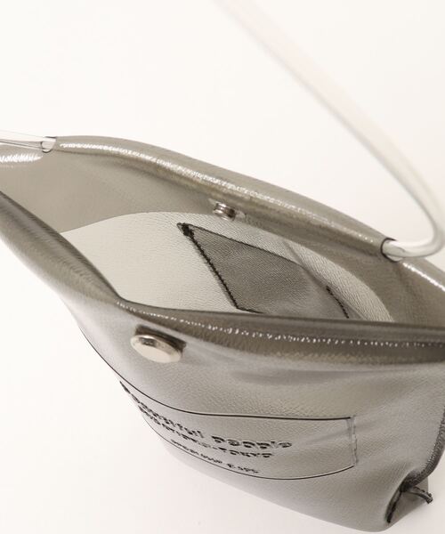 beautiful people(ビューティフルピープル)の「beautiful People clear emboss name document bag - 1115611922(ショルダーバッグ・レディース・ホワイト/ブラック/パープル・FREE)」の6枚目の写真