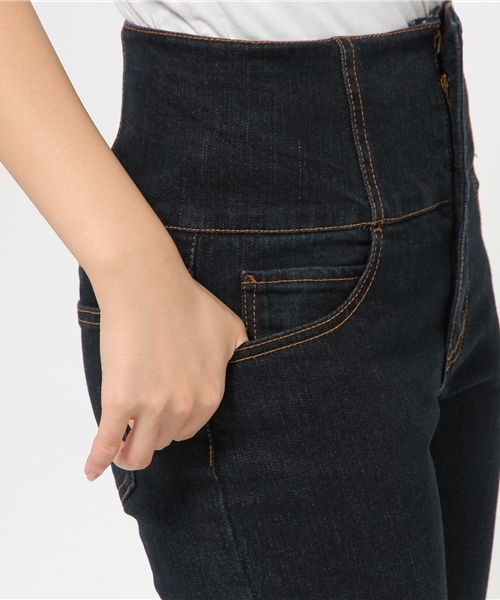 WEGO（ウィゴー）の「WEGO/ハイウエストスキニーパンツ（デニムパンツ・レディース・ダークインディゴブルー/インディゴブルー/ホワイト・LARGE/MEDIUM）」の10枚目の写真