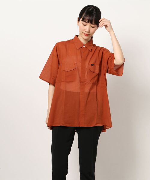 Lee（リー）の「Lee/リー　シアーシャツ半袖（シャツ/ブラウス・レディース・サックスブルー/ブラック/テラコッタ/ホワイト・SMALL/MEDIUM）」の18枚目の写真